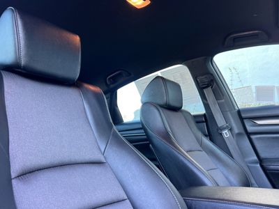 2019 Honda Accord - Photo 16