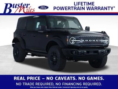 2026 Ford Bronco Badlands in Shadow Black — front three-quarter view