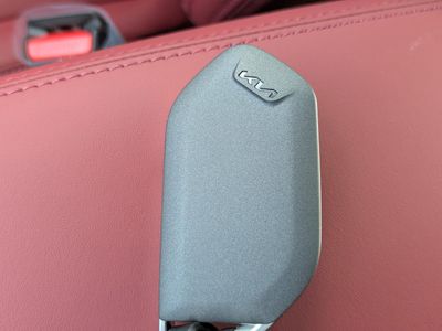 2026 Kia K5 - Photo 36