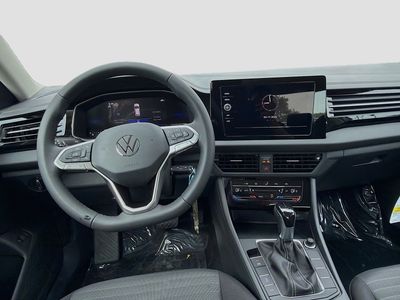 2026 Volkswagen Jetta - Photo 17