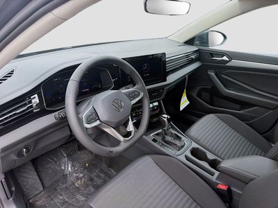 2026 Volkswagen Jetta - Photo 9