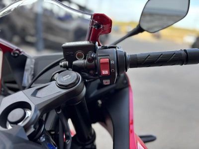 2025 Honda CBR650RAR — photo 8 view