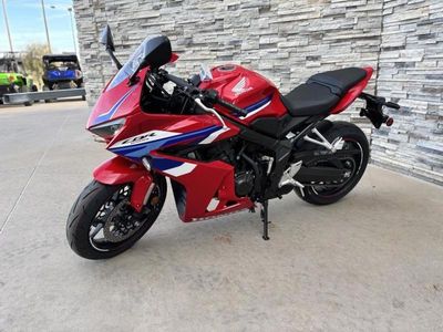 2025 Honda CBR650RAR — side profile view