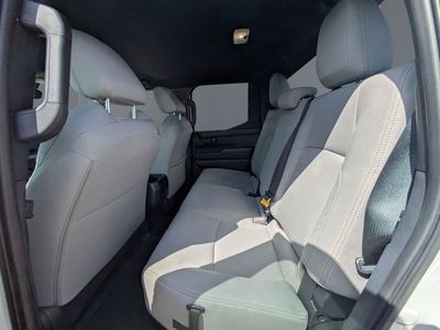 2024 Toyota Tacoma - Photo 6