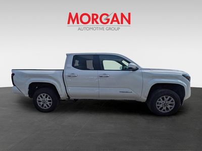 2024 Toyota Tacoma - Photo 2