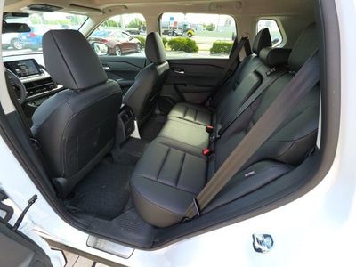 2026 Nissan Rogue — photo 24 view