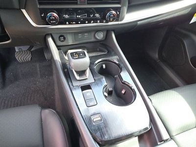 2026 Nissan Rogue — photo 20 view