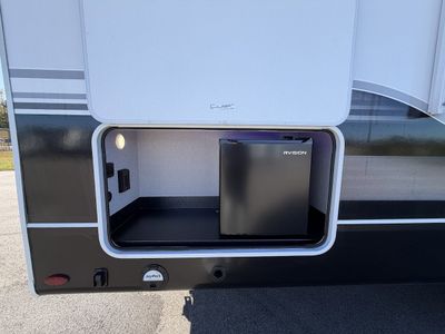 2026 Jayco Eagle HT - Photo 9