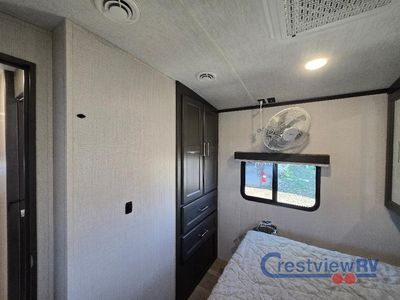 2024 Keystone RV Cougar Half-Ton - Photo 34