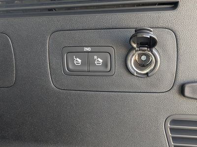2026 Kia Sorento — photo 12 view