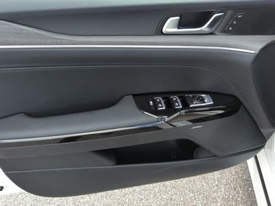 2026 Kia K5 - Photo 19