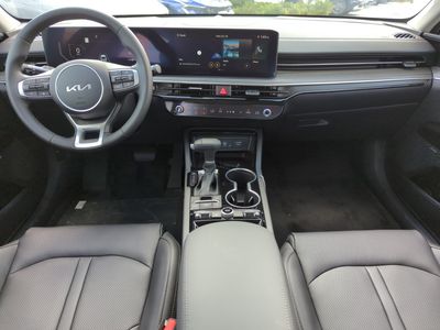 2026 Kia K5 - Photo 14