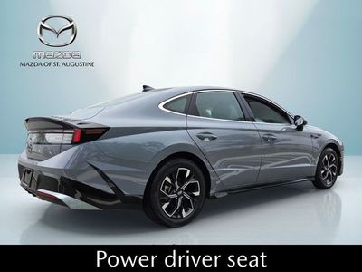 2025 Hyundai Sonata - Photo 12