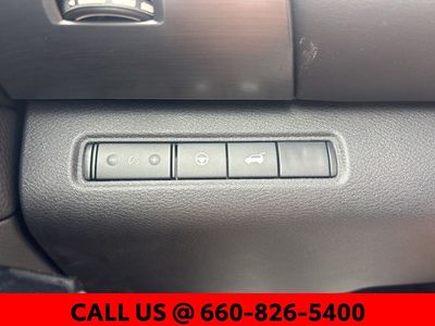 2025 Nissan Pathfinder - Photo 18