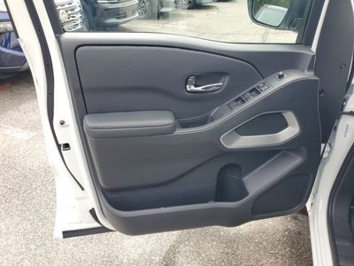 2026 Nissan Frontier - Photo 5