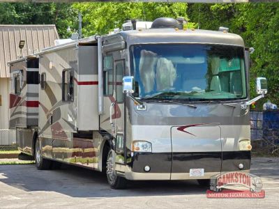 2004 Allegro Bus 40 QDP — front three-quarter view