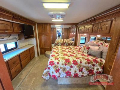 2004 Allegro Bus 40 QDP — photo 29 view