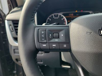 2026 Nissan Rogue — photo 11 view