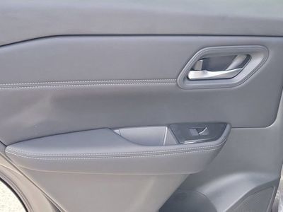 2026 Nissan Rogue — photo 26 view