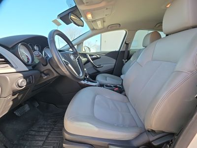 2013 Buick Verano - Photo 9