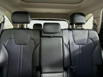 2023 Kia Sorento - Photo 30