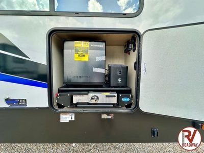 2026 Forest River RV Vengeance Rogue Armored — photo 9 view