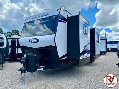 2026 Forest River RV Vengeance Rogue Armored — photo 8 view
