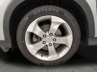 2018 Honda HR-V — rear three-quarter view