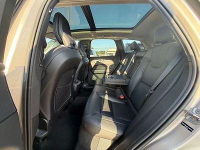 2025 Volvo XC60 - Photo 11
