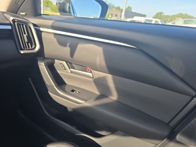 2025 Mazda CX-50 - Photo 21