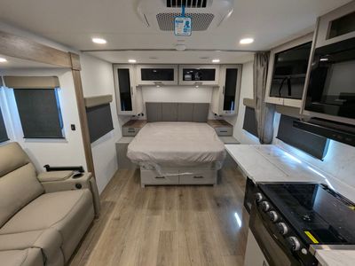 2026 Alliance RV Delta Ultra Lite — photo 11 view