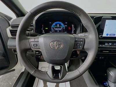 2026 Toyota Camry — photo 15 view