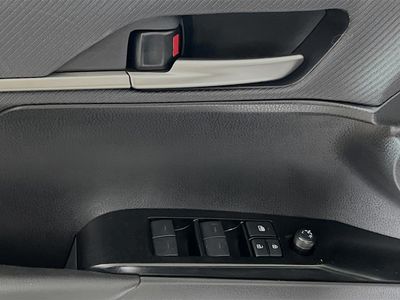 2026 Toyota Camry — photo 14 view