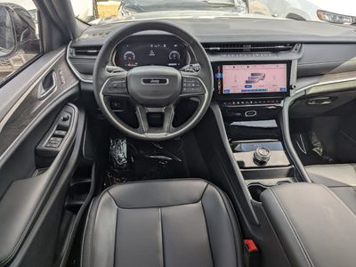 2026 Jeep Grand Cherokee - Photo 10