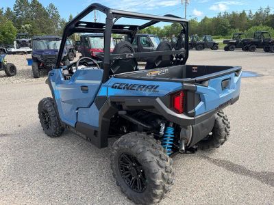 2026 Polaris General 1000 Premium — side profile view