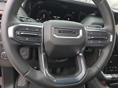 2025 GMC Yukon - Photo 19