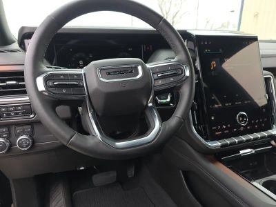 2025 GMC Yukon - Photo 12
