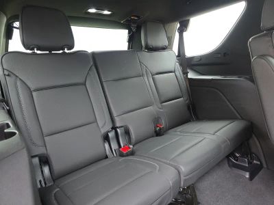 2025 GMC Yukon - Photo 23