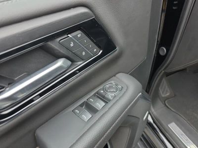 2025 GMC Yukon - Photo 20