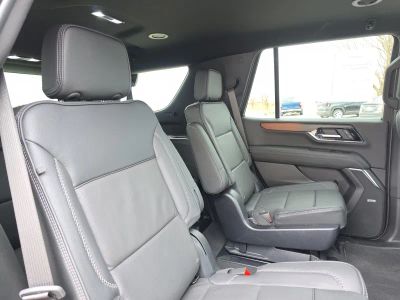 2025 GMC Yukon - Photo 14