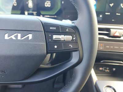 2026 Kia Sportage Hybrid — photo 12 view