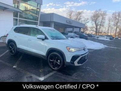 2025 Volkswagen Taos SEL - Photo 11