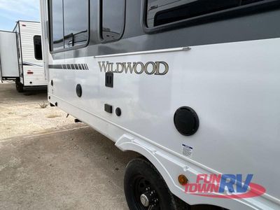 2025 Forest River RV Wildwood - Photo 3