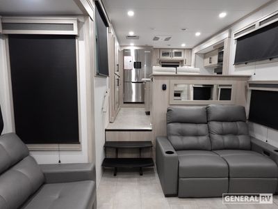 2026 Grand Design Solitude - Photo 5