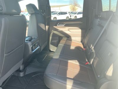 2026 Chevrolet Silverado 1500 — photo 17 view