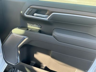 2026 Chevrolet Silverado 1500 — photo 21 view