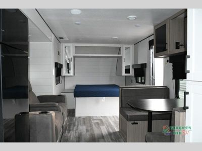 2026 Jayco Jay Flight SLX — photo 9 view