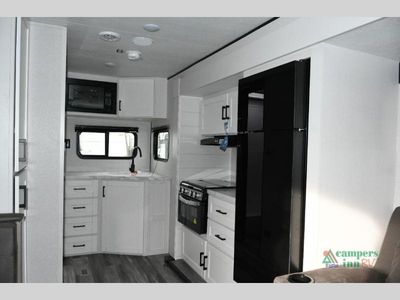 2026 Jayco Jay Flight SLX — photo 17 view