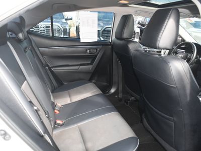 2015 Toyota Corolla - Photo 18