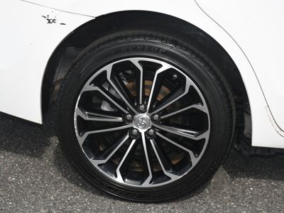 2015 Toyota Corolla - Photo 21